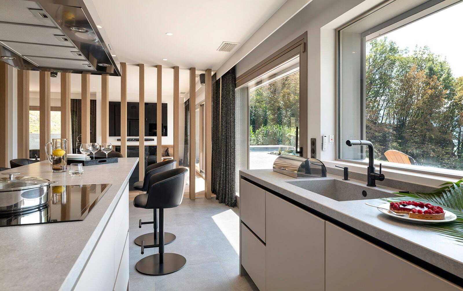 Wooden trellised panel creations in our properties Ateliers Dunoyer